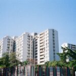 Overseas real estate investment_1205